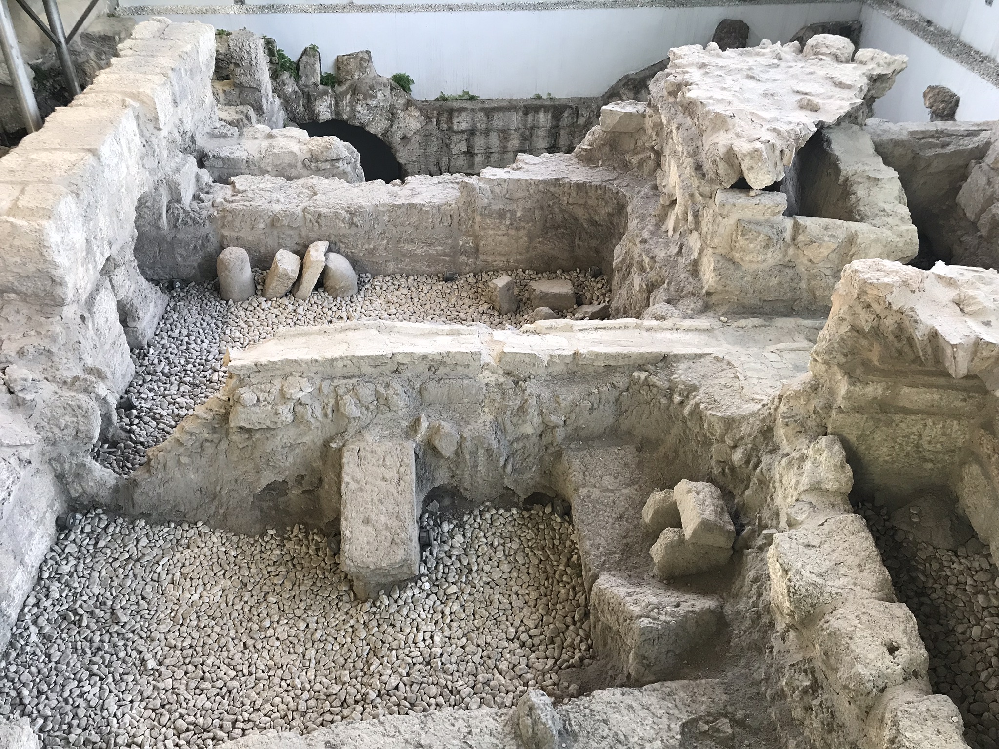 Тарсус: раскопки в мечети Макам cami